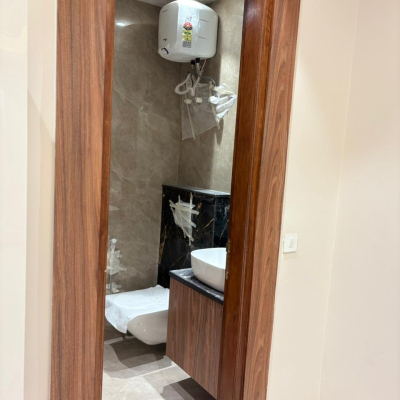 b7f9f6e3-a180-4789-bf8b-ef4699e64475