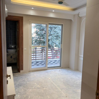 fe618332-7d05-48d7-b4a3-176d4bc910ef